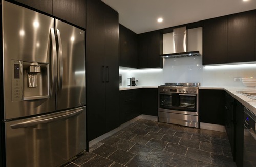 Grange House | Gorgeous Grange Beach House Getaway - pets allowed