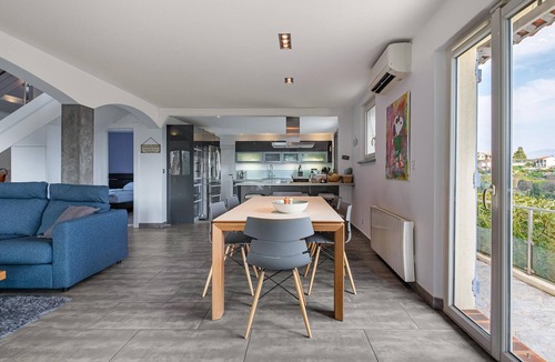 Montaleigne House | Gorgeous home in Saint-Laurent-du-Var