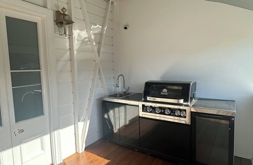 Wellington Point House | Gorgeous Heritage House