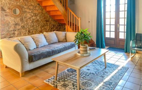 Saint-Pierre-Langers House | Gorgeous Home In St Pierre Langers