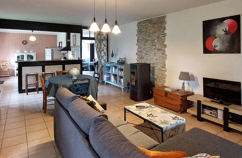 Mauleon-d'Armagnac House | Gorgeous home in Mauléon-D'Armagnac