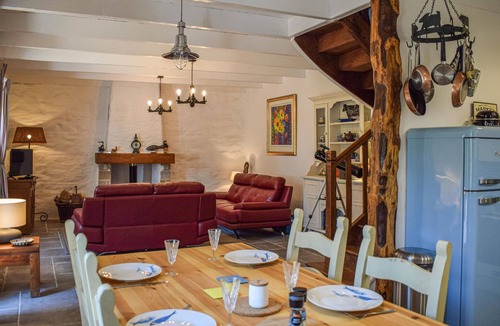 Quemper-Guezennec House | Gorgeous home in Quemper Guezennec