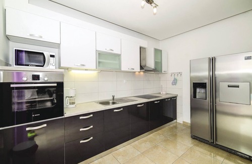 Kastel Stafilic House | Gorgeous home in Kastel Stafilic