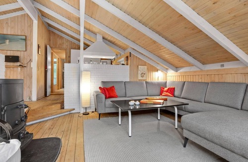 Aalbaek House | Gorgeous home in ålbæk with kitchen