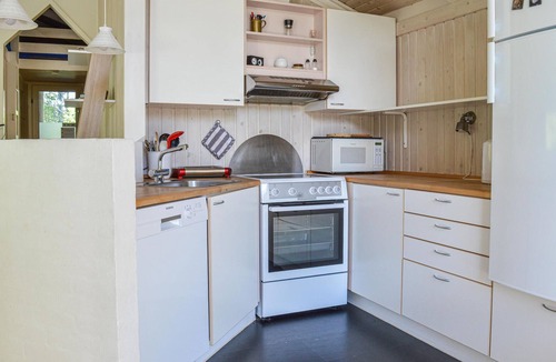 Aalbaek House | Gorgeous home in ålbæk with kitchen