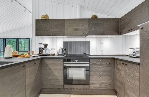 Aalbaek House | Gorgeous home in ålbæk with kitchen