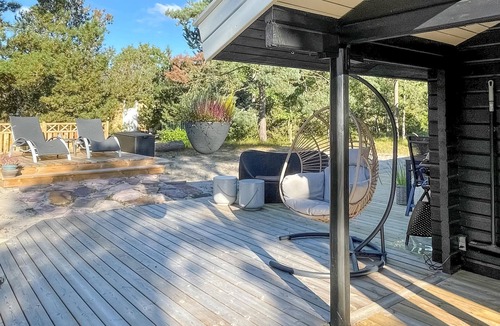 Sømarken House | Gorgeous home in Aakirkeby with WiFi