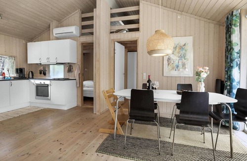 Sømarken House | Gorgeous home in Aakirkeby with kitchen