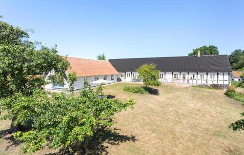 Boderne House | Gorgeous Home In Aakirkeby With Sauna