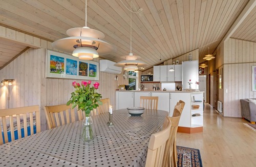 Allingabro House | Gorgeous home in Allingåbro with WiFi