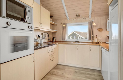 Næs House | Gorgeous home in Assens with sauna