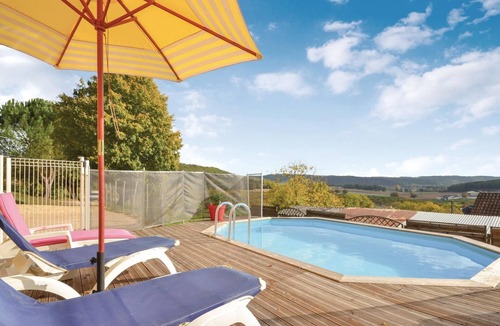Aubas House | Gorgeous home in Aubas with private swimming pool, can be inside or outside