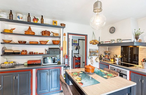 Bedarrides House | Gorgeous home in Bédarrides