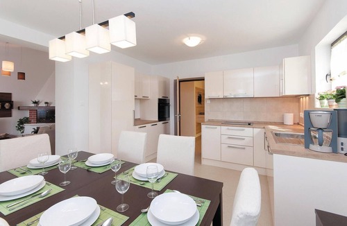 Banjol House | Gorgeous home in Banjol