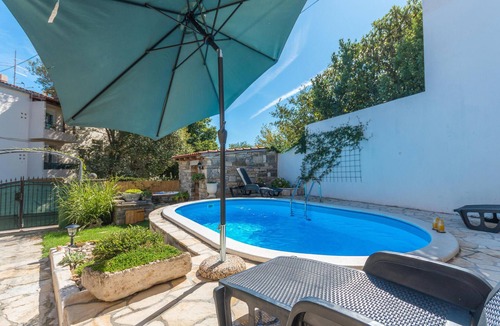 Benkovac House | Gorgeous home in Benkovac with WiFi