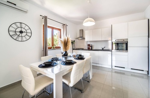 Drage House | Gorgeous home in Biograd