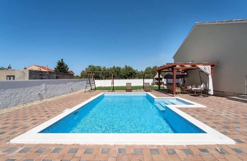 Drage House | Gorgeous home in Biograd