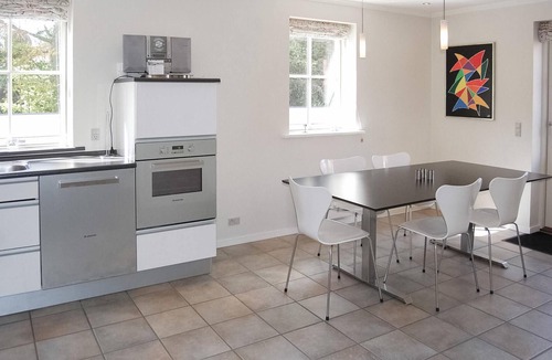 Blavand Strand House | Gorgeous home in Blåvand with sauna