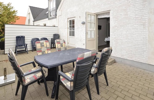 Blavand Strand House | Gorgeous home in Blåvand with sauna