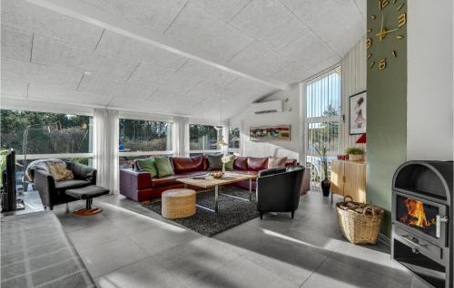 Blavand House | Gorgeous Home In Blåvand With Sauna