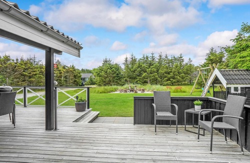 Blokhus House | Gorgeous home in Blokhus with WiFi