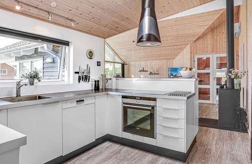 Skastrup House | Gorgeous home in Bogense with WiFi