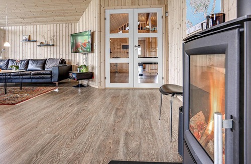 Skastrup House | Gorgeous home in Bogense with WiFi