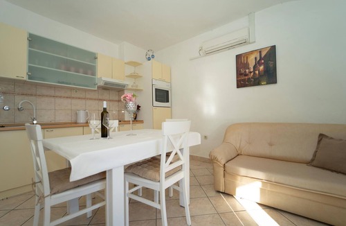 Brna House | Gorgeous home in Brna