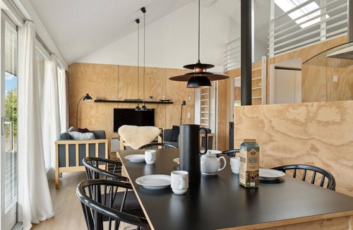 Brovst House | Gorgeous home in Brovst with WiFi