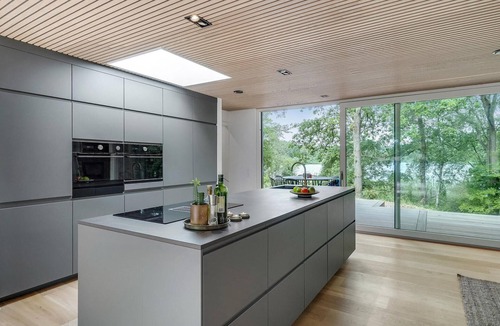 Bryrup House | Gorgeous home in Bryrup with kitchen