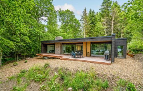 Bryrup House | Gorgeous Home In Bryrup With Kitchen