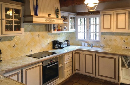 Callian House | Gorgeous home in Callian with kitchen