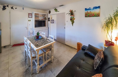 Capestang House | Gorgeous home in Capestang with WiFi