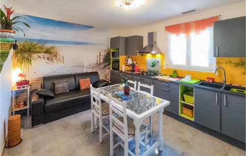 Capestang House | Gorgeous Home In Capestang With Wifi