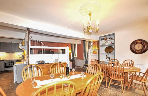 Chalabre House | Gorgeous home in Chalabre with WiFi