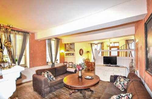 Chalabre House | Gorgeous home in Chalabre with WiFi