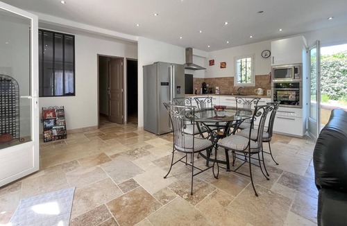 Comps House | Gorgeous home in Comps