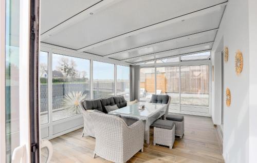 Creances House | Gorgeous Home In Creances-Plage