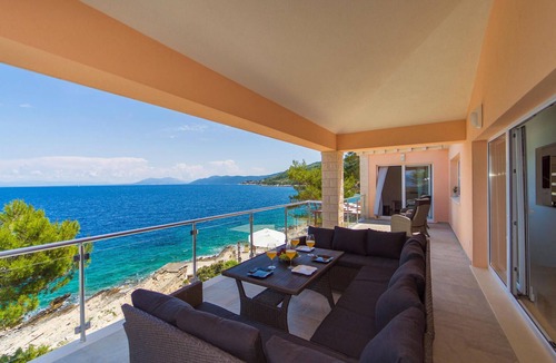 Blato House | Gorgeous home in Crnja Luka