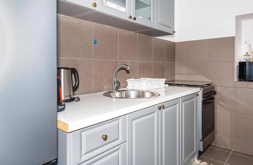 Ploce House | Gorgeous home in Desne with WiFi