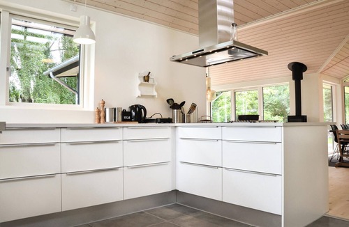 Dronningmolle House | Gorgeous home in Dronningmølle