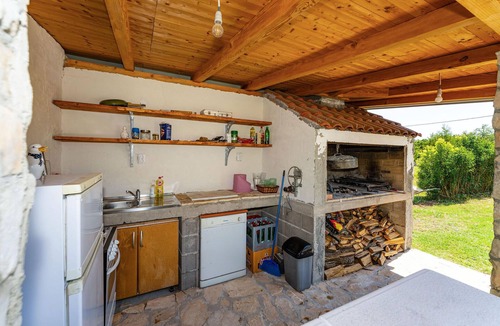 Velim House | Gorgeous home in Donji Kasic