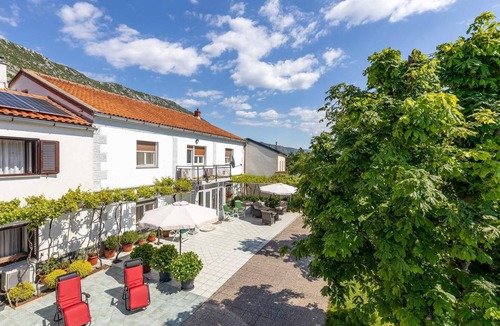 Drivenik House | Gorgeous home in Drivenik