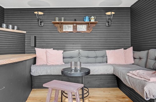 Egsmark Strand House | Gorgeous home in Ebeltoft with kitchen