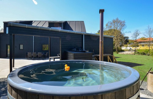 Syddjurs Kommune House | Gorgeous home in Ebeltoft with kitchen