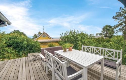 Ebeltoft House | Gorgeous Home In Ebeltoft With Kitchen