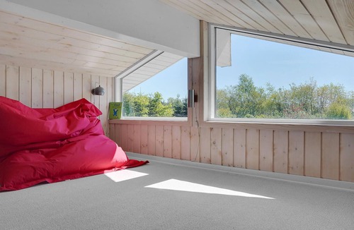 Krejbjerg House | Gorgeous home in Ejstrupholm with WiFi