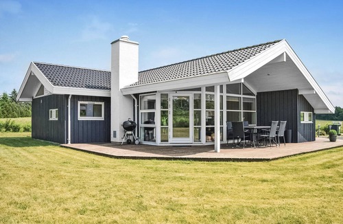 Krejbjerg House | Gorgeous home in Ejstrupholm with sauna