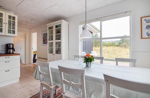 Krejbjerg House | Gorgeous home in Ejstrupholm with WiFi