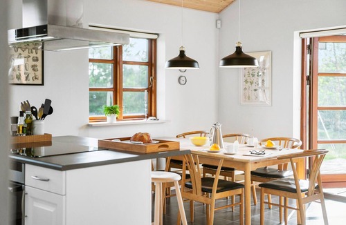 Krejbjerg House | Gorgeous home in Ejstrupholm with WiFi
